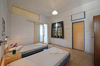 Sirena Apartments Ajía Pelajía Kültér fotó
