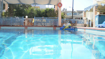 Sirena Apartments Ajía Pelajía Kültér fotó
